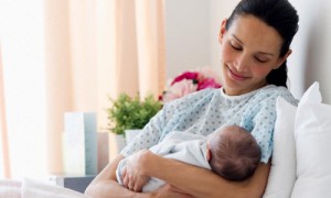 3 cách trị nám da sau sinh an toàn cho các mẹ